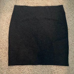 Ann Taylor LOFT Grey Pencil Skirt - Medium